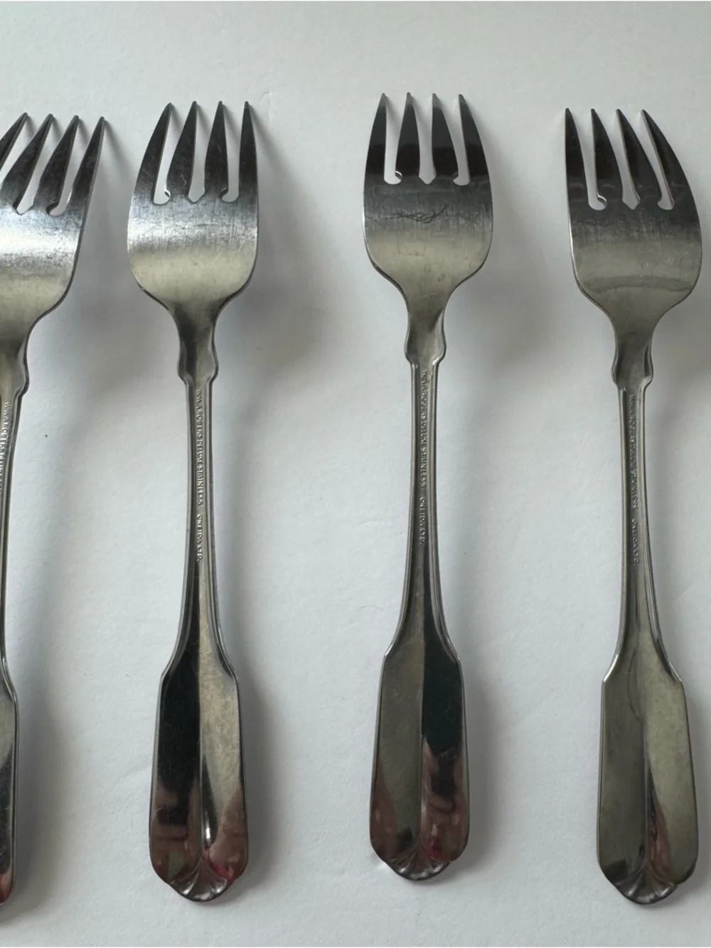Oneida Silver-Tone Dinner Forks - Set of 4